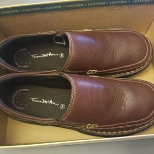 Leather ladies shoes